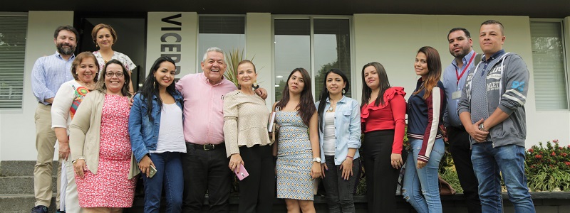 Imagen foro de Mujeres con universidades